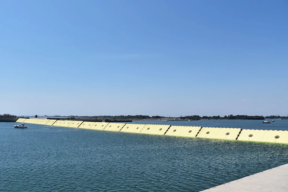 Geofabriform coastal and seawall erosion control project 1