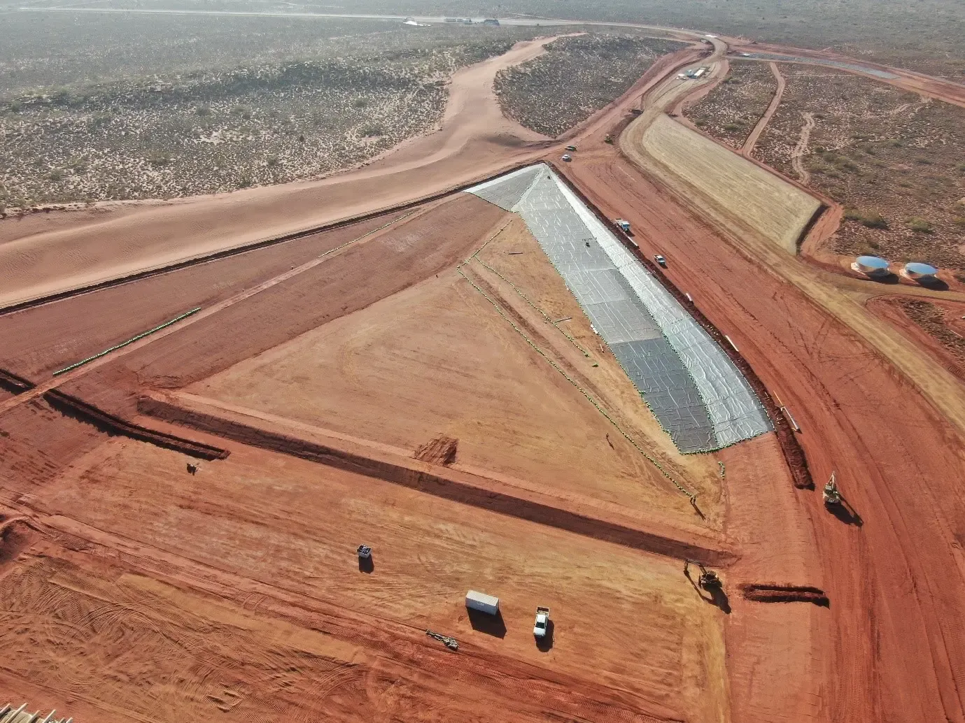 HDPE geomembrane lining for landfill containment 2