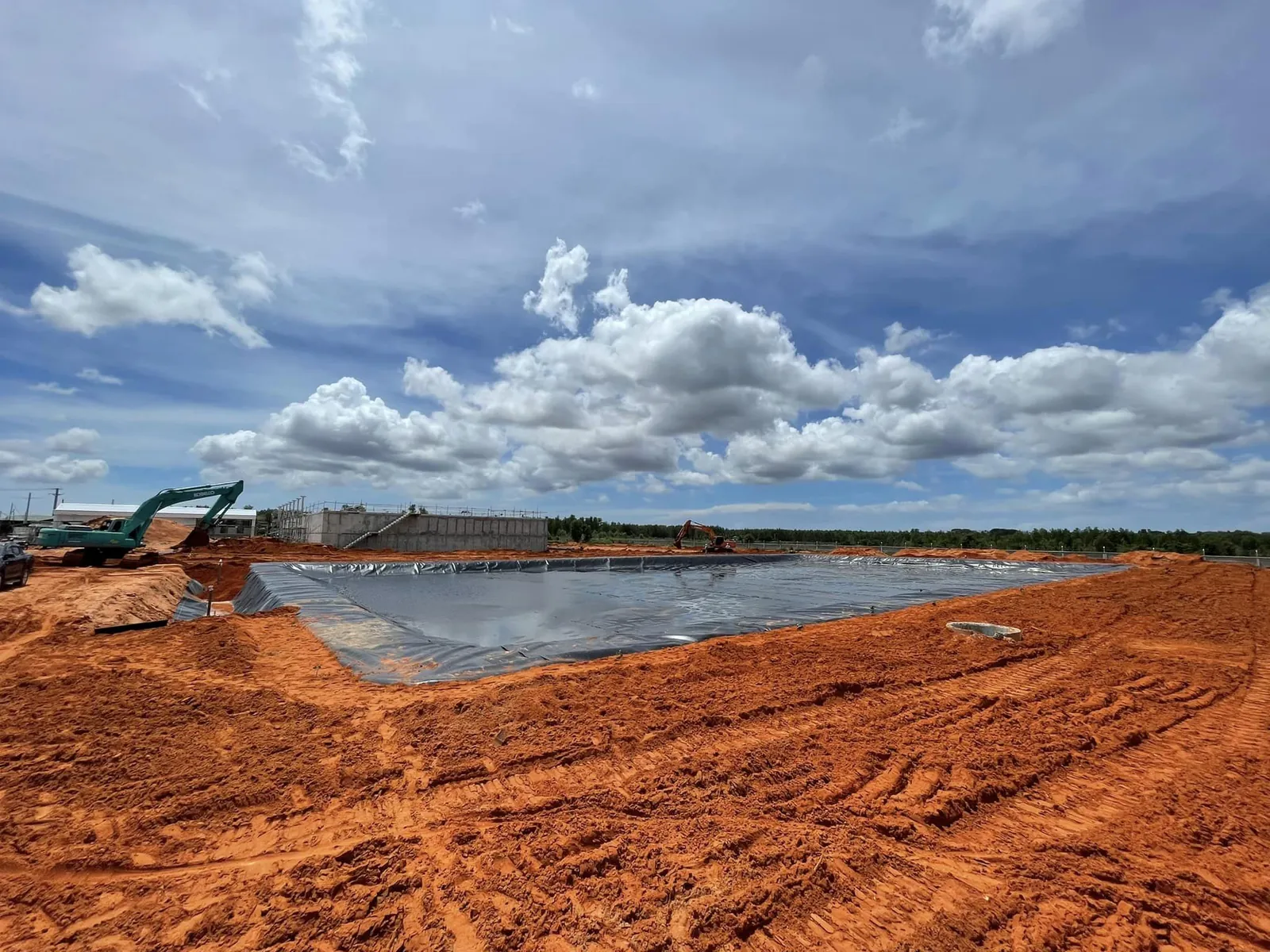 HDPE geomembrane liner for salt evaporation pond 1
