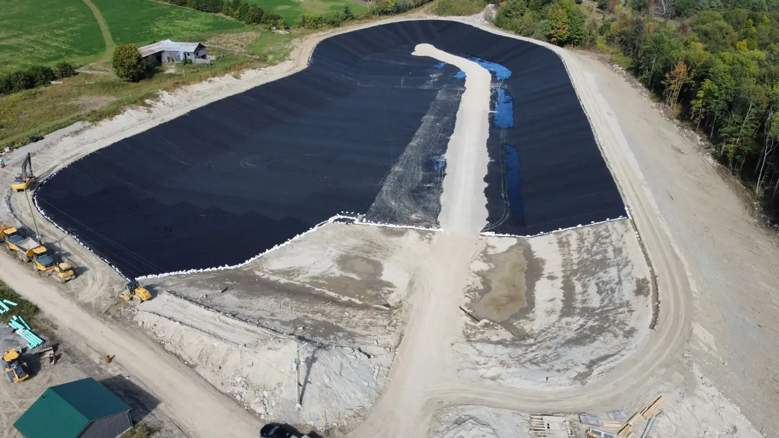 HDPE geomembrane lining for wastewater treatment pond 1