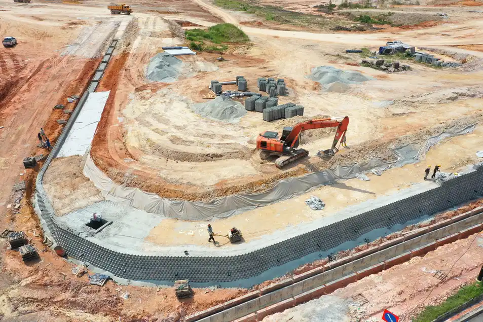 Reinforced Soil Retaining Wall project image 1