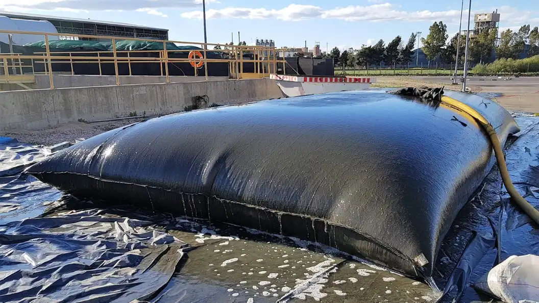 geotube industrial sludge pumping filling plant yard image 2